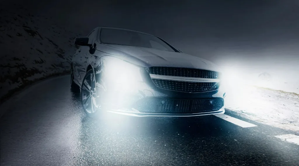 White Vision Ultra (3).webp