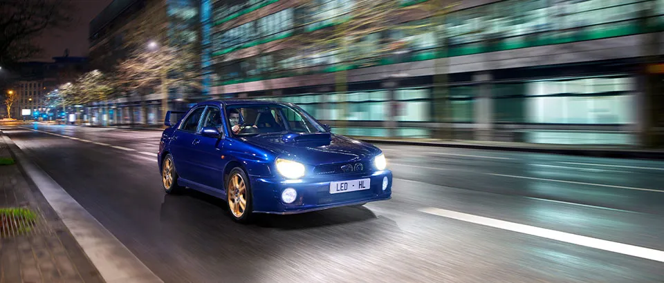 PHILIPS_U2510_LED_Ultinon_Classic_urban_subaru_rolling-gallery-4.webp