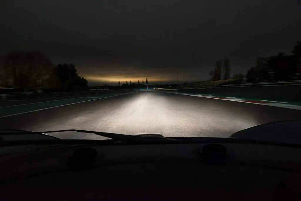 Racing Vision (5).webp